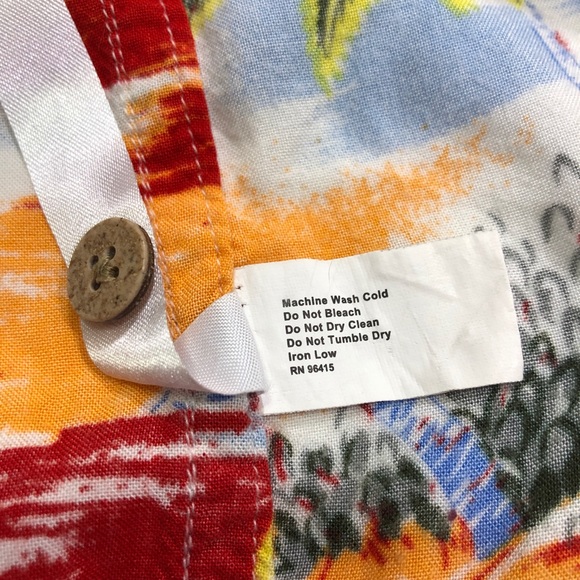 Super Massive Hawaiian Beach Print Shirt - Picture 8 of 8